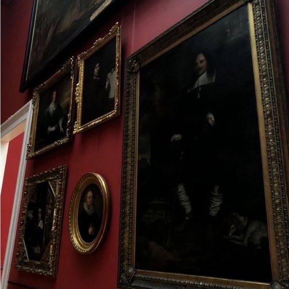 Welcome, Danielle💄 - Picture 3 of 3